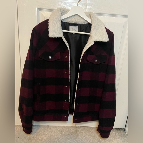 Women’s Kismet Sherpa Collar Plaid Jacket Size Large - Picture 2 of 3